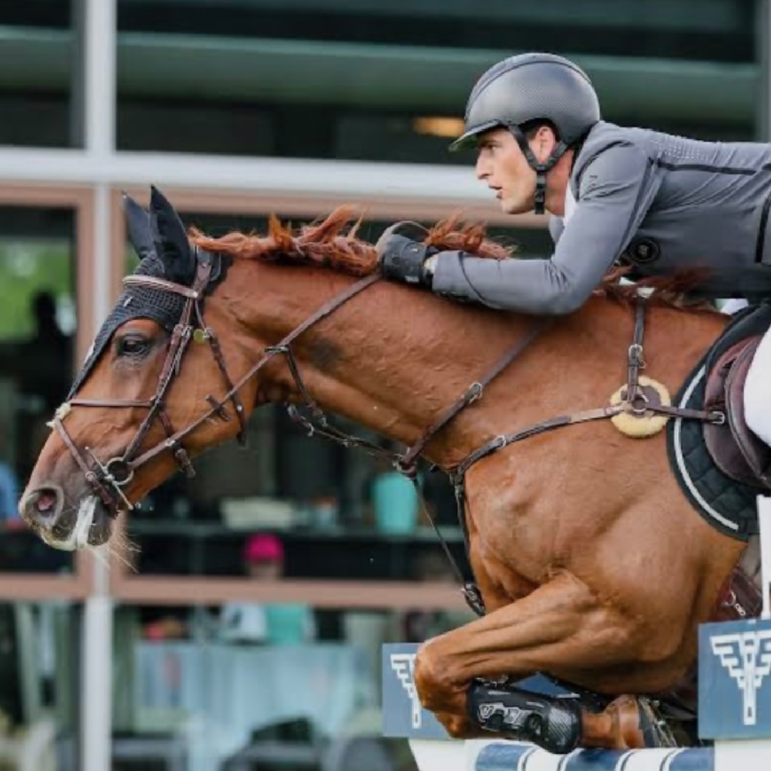 United Touch S x Norton D'Eole (Lightningthina)